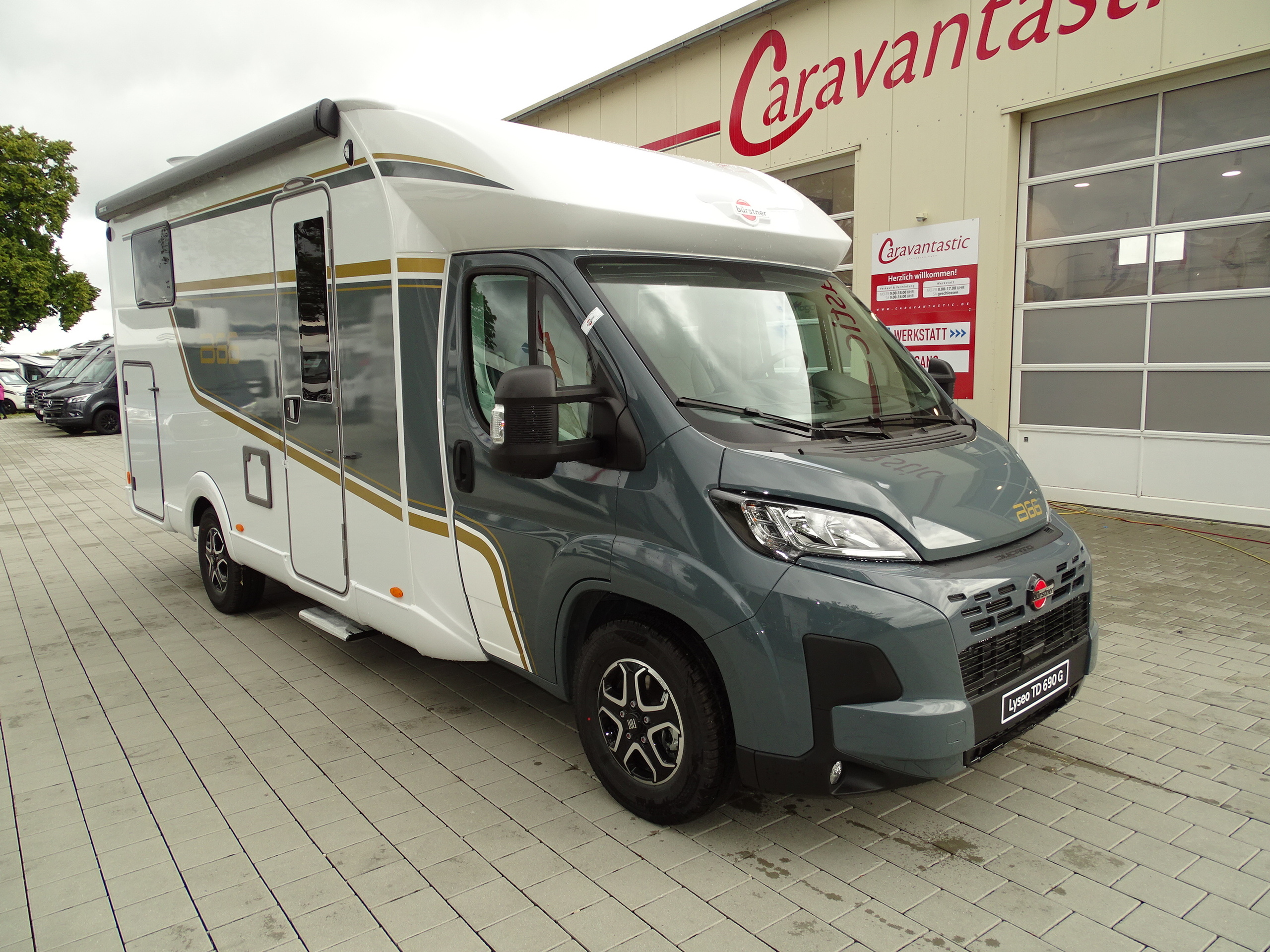 BÜRSTNER B 66 TD 690 G