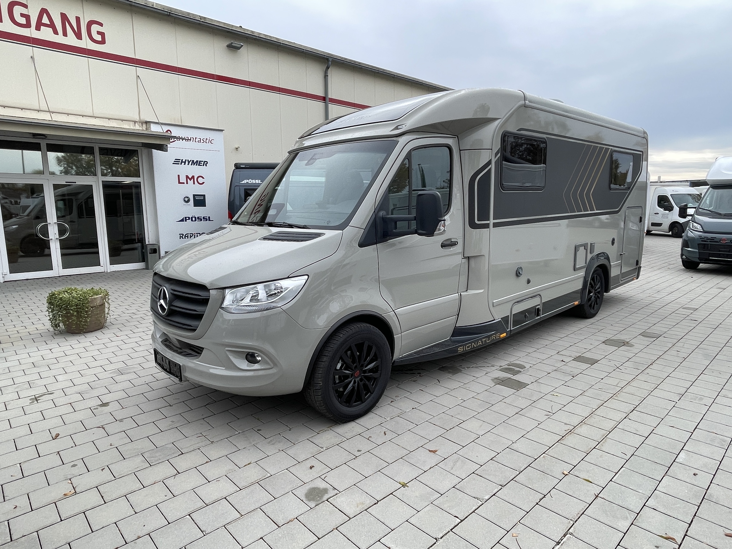 BÜRSTNER Signature SMT 7.4