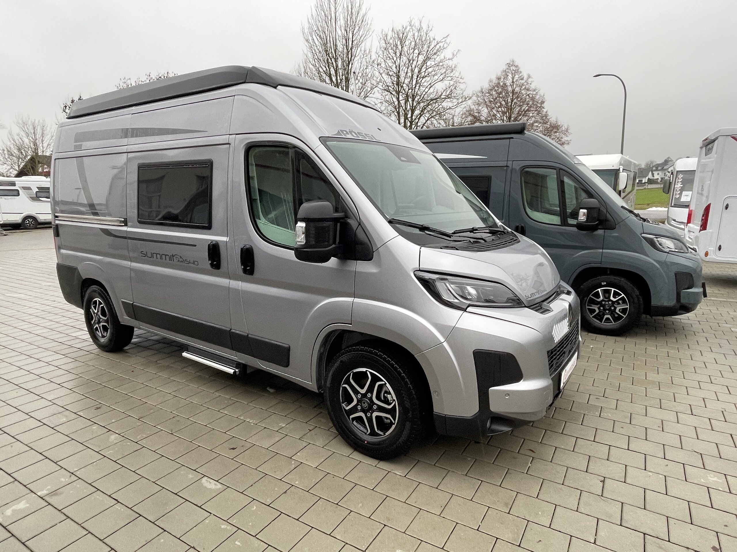 PÖSSL HLine Summit Shine 540 Premium Komfort& AssistenzP