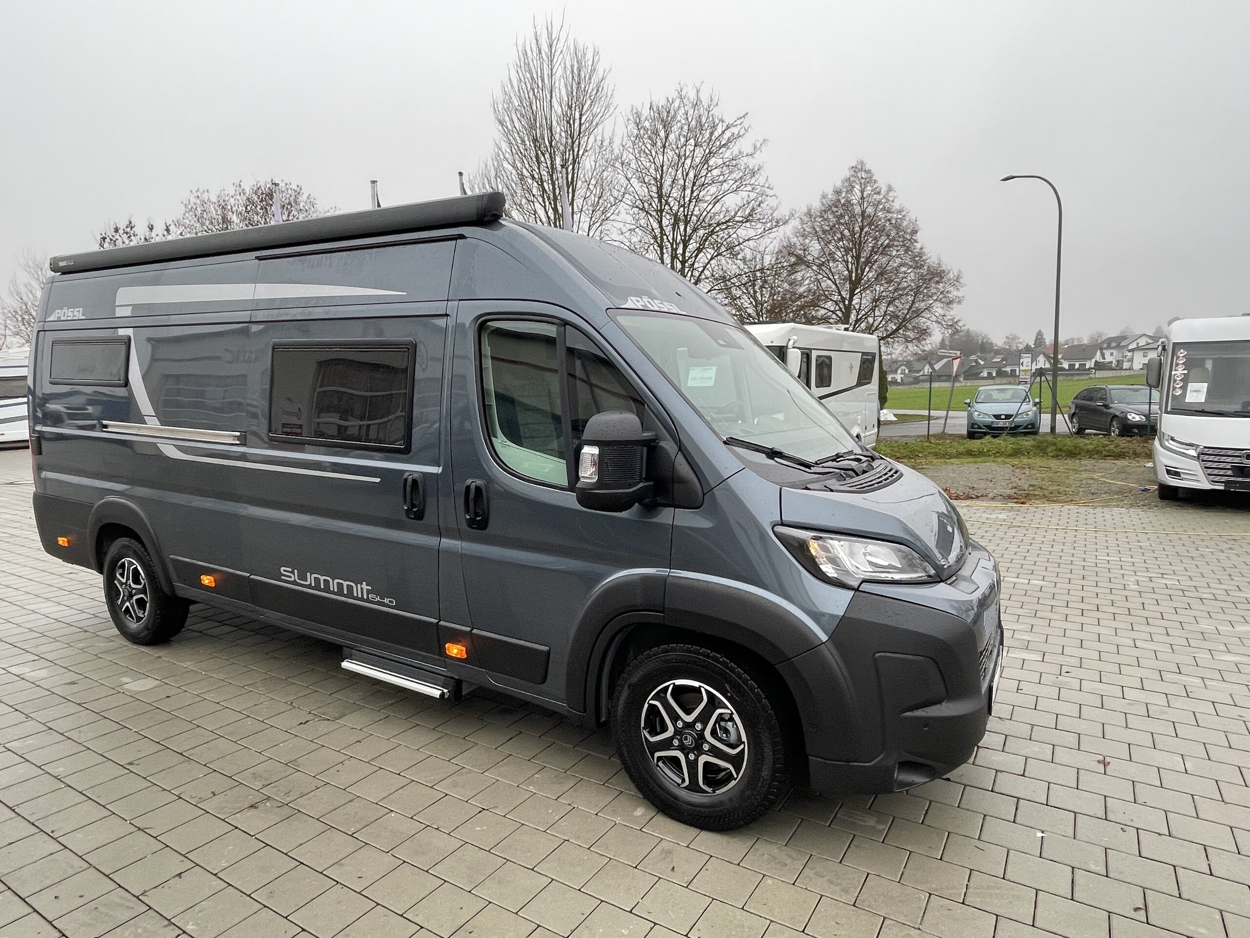 PÖSSL HLine Summit 640 Markise. Solar. AHK