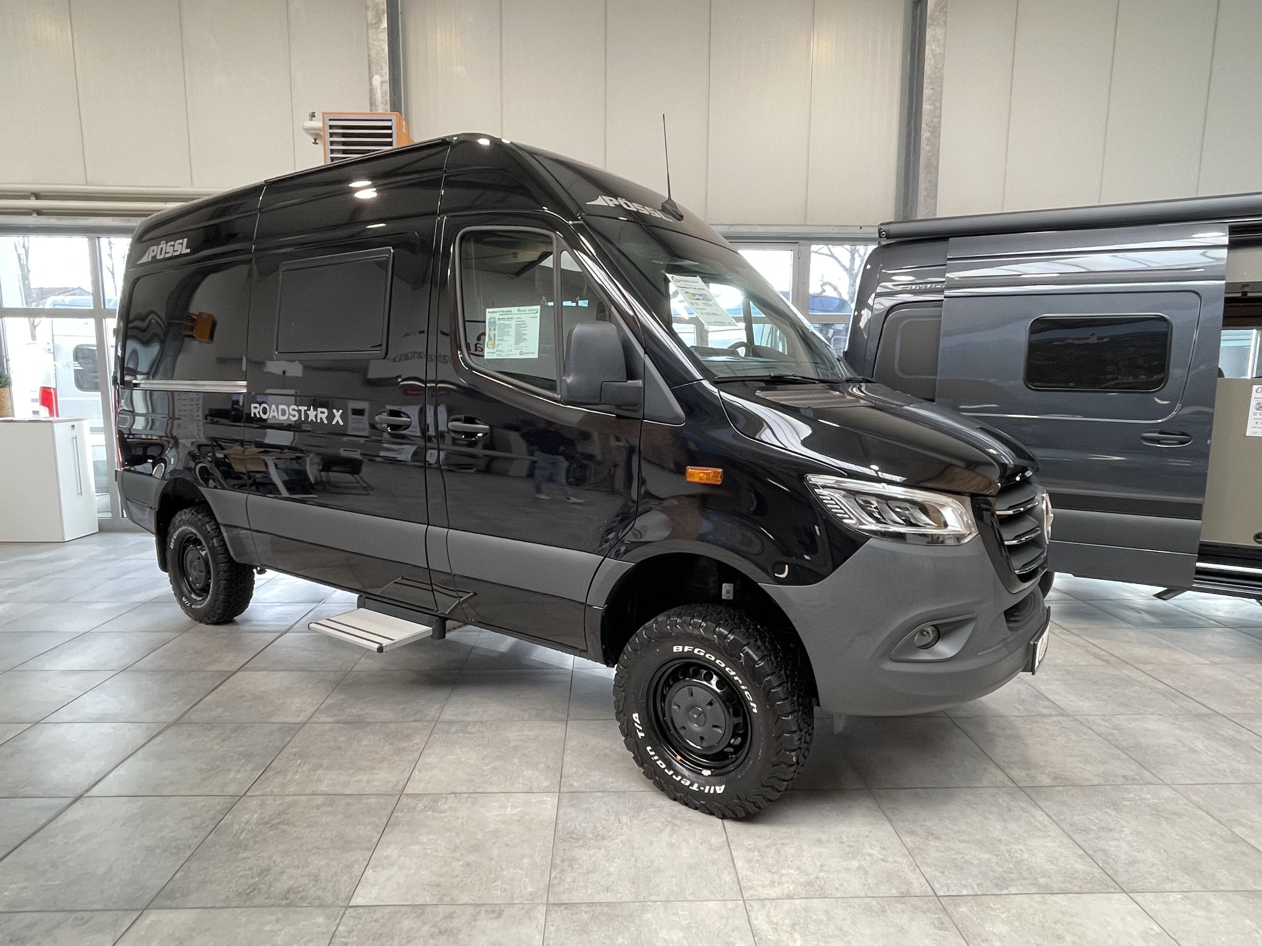 PÖSSL X-Line Roadstar X 1st series X-Line First Series